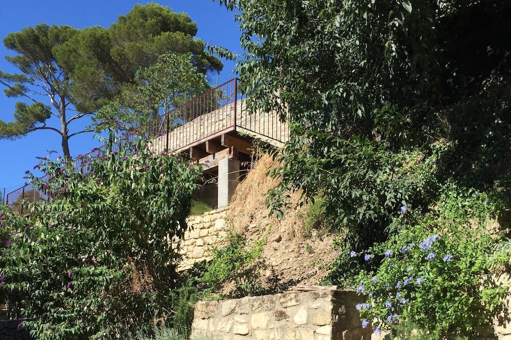 Photo of Outdoor in Montfrin