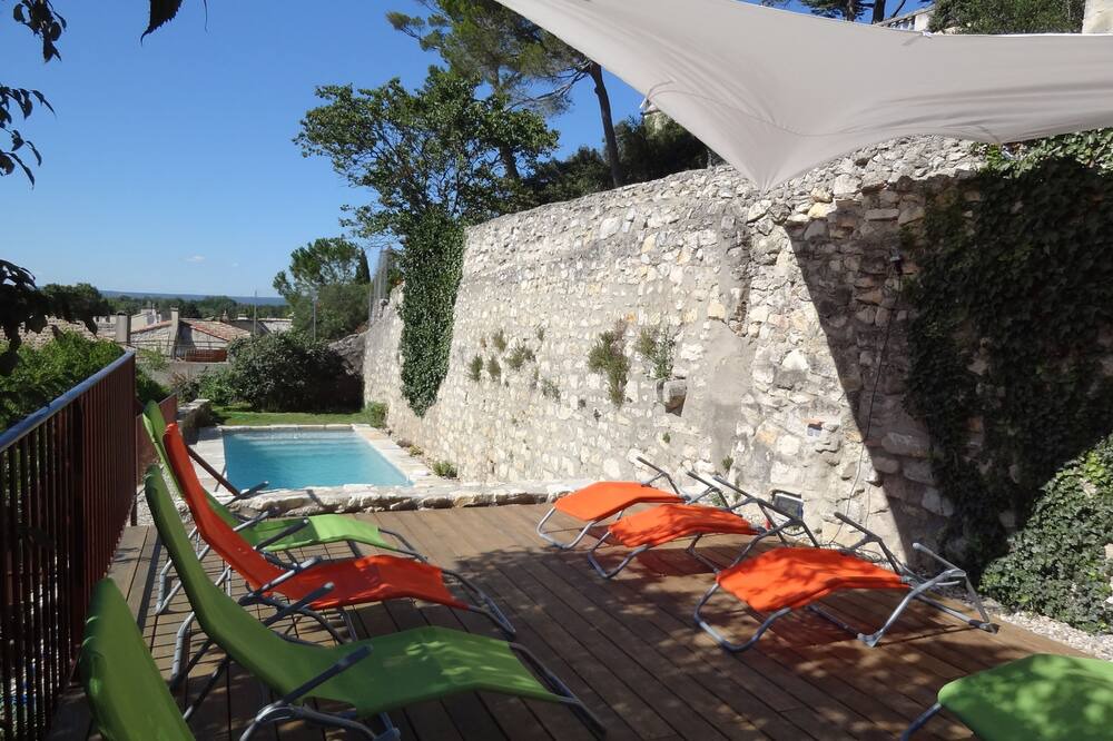 Photo of Patio Balcony in Montfrin