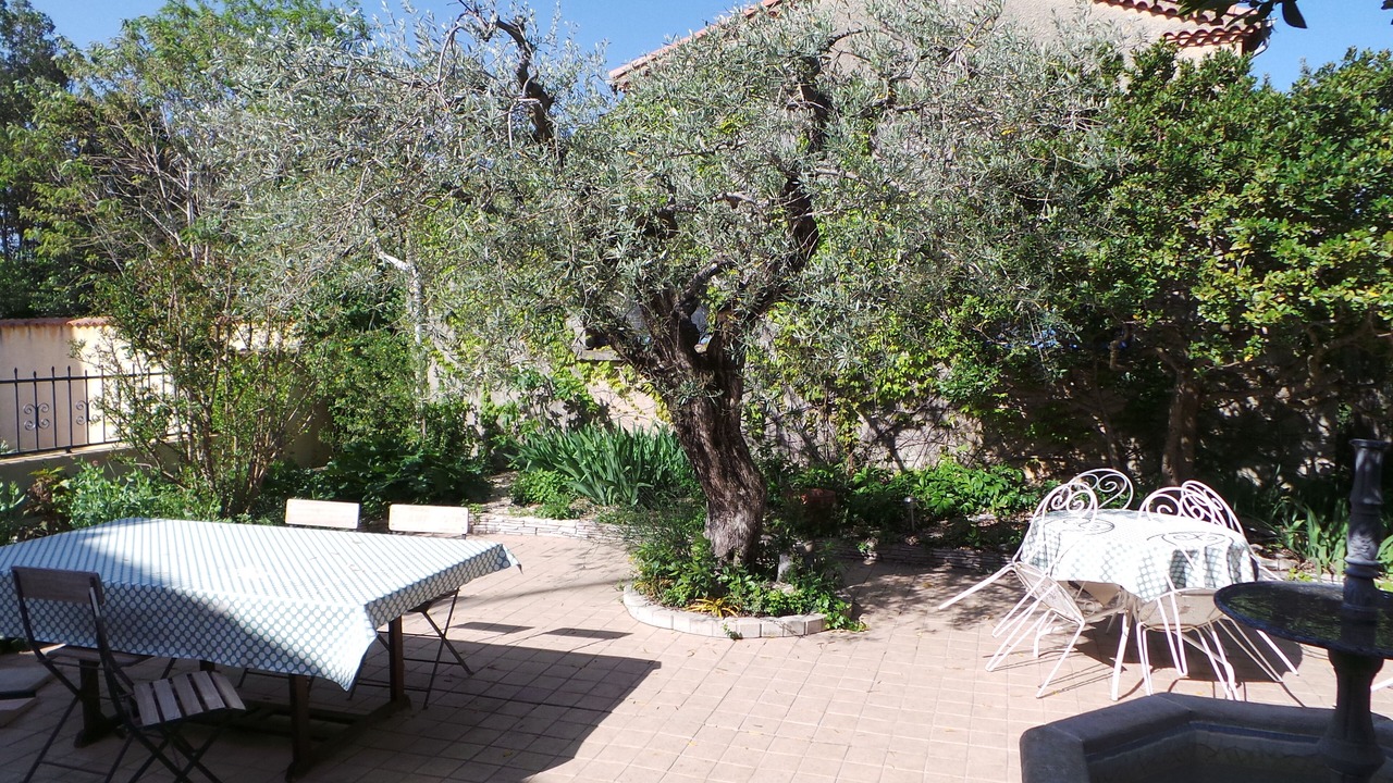 Photo of Outdoor in Bezouce