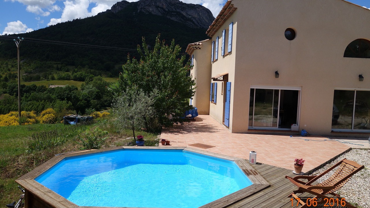 Photo of Outdoor in Entrepierres