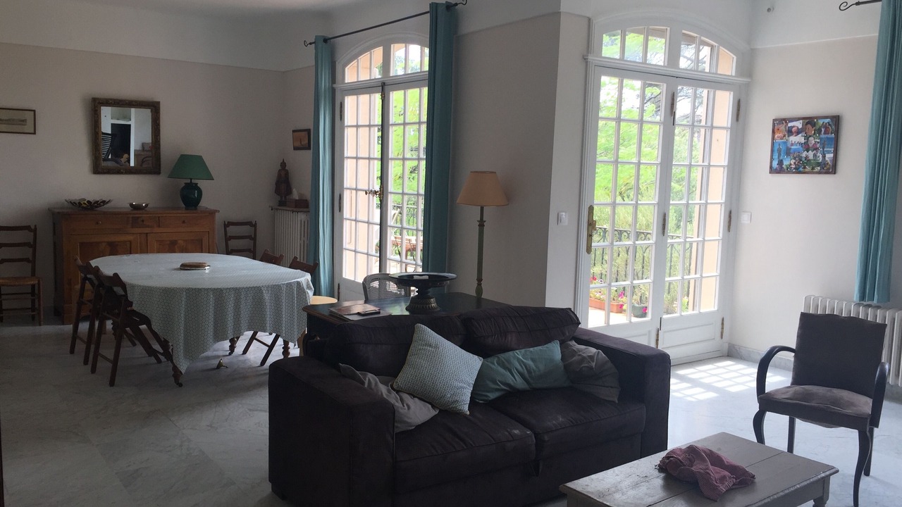 Photo of Livingroom in Le Mourillon