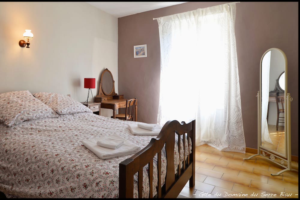 Photo of Bedroom in Saint-Victor-la-Coste