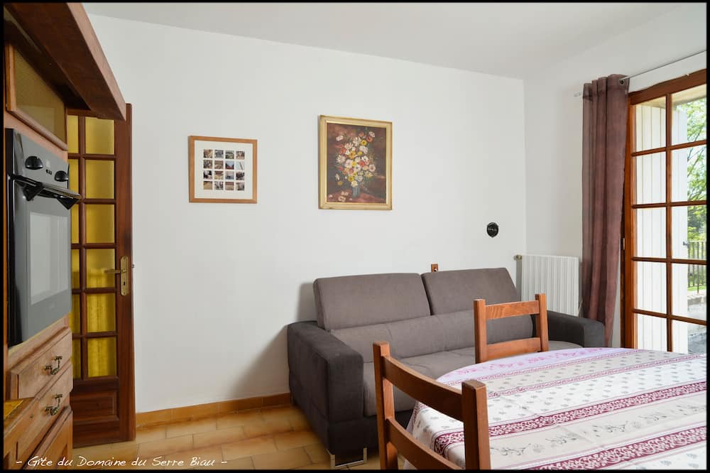 Photo of Livingroom in Saint-Victor-la-Coste
