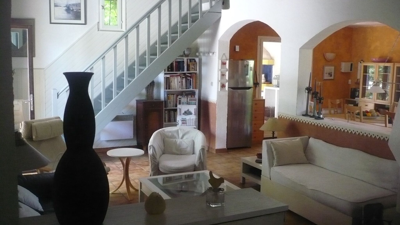 Photo of Livingroom in Sernhac