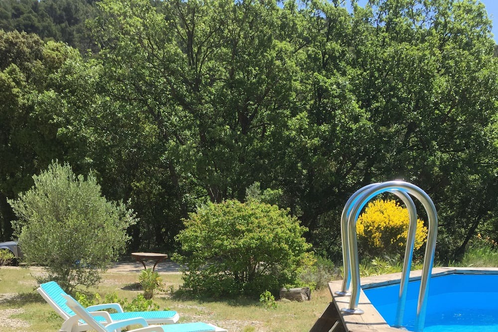 Photo of Outdoor in Crillon-le-Brave