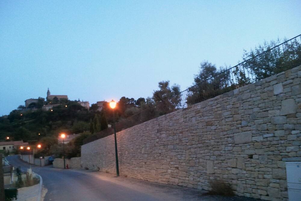 Photo of Outdoor in Crillon-le-Brave
