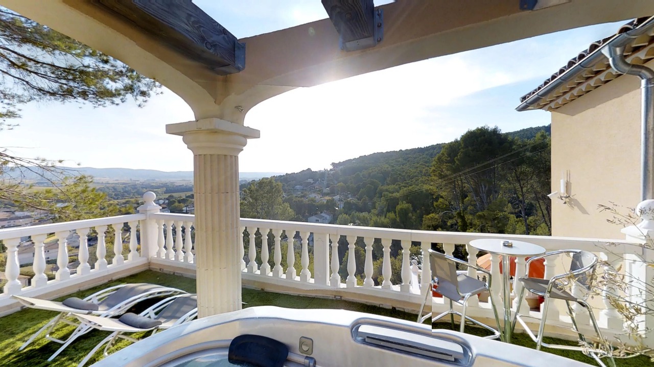 Photo of Outdoor in Laudun