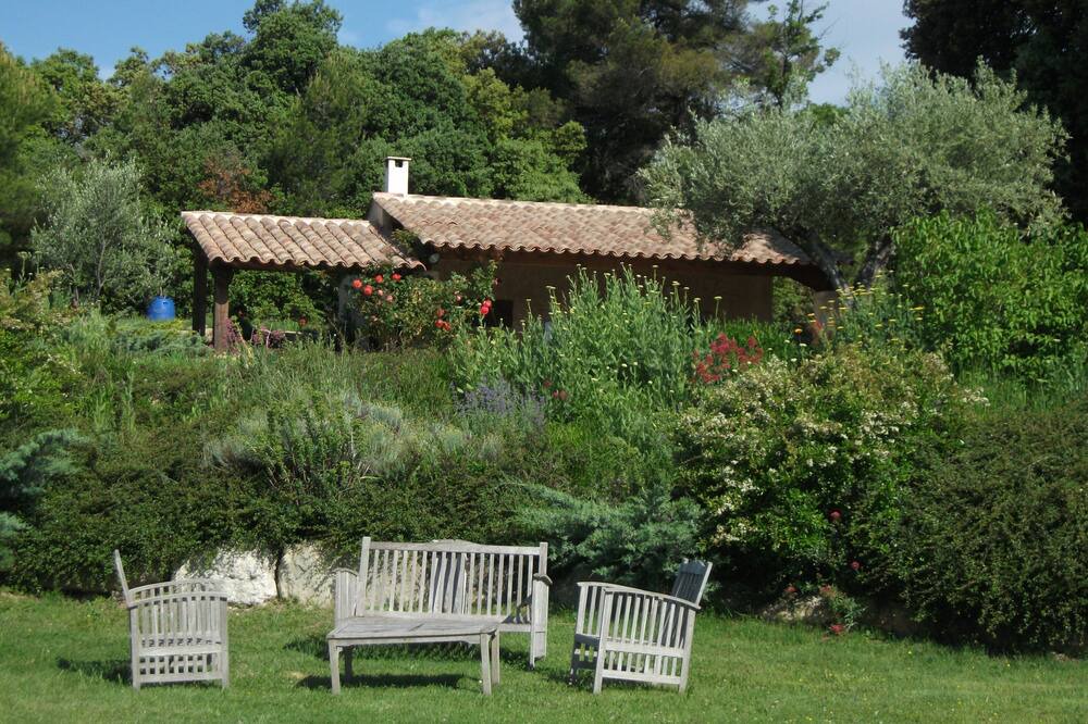 Photo of Outdoor in Pierrevert