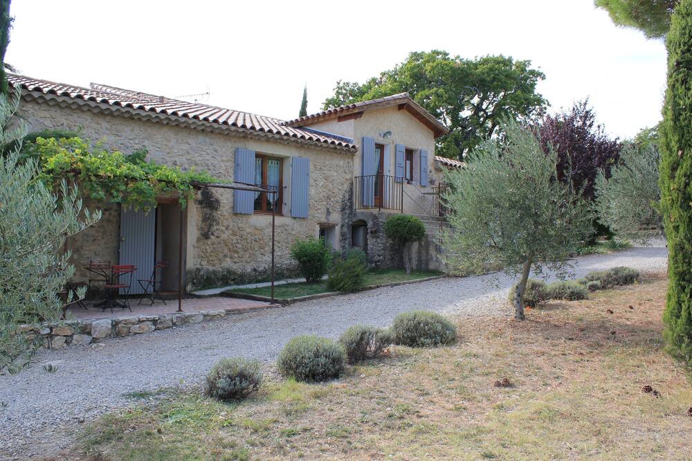 Photo of Outdoor in Pierrevert