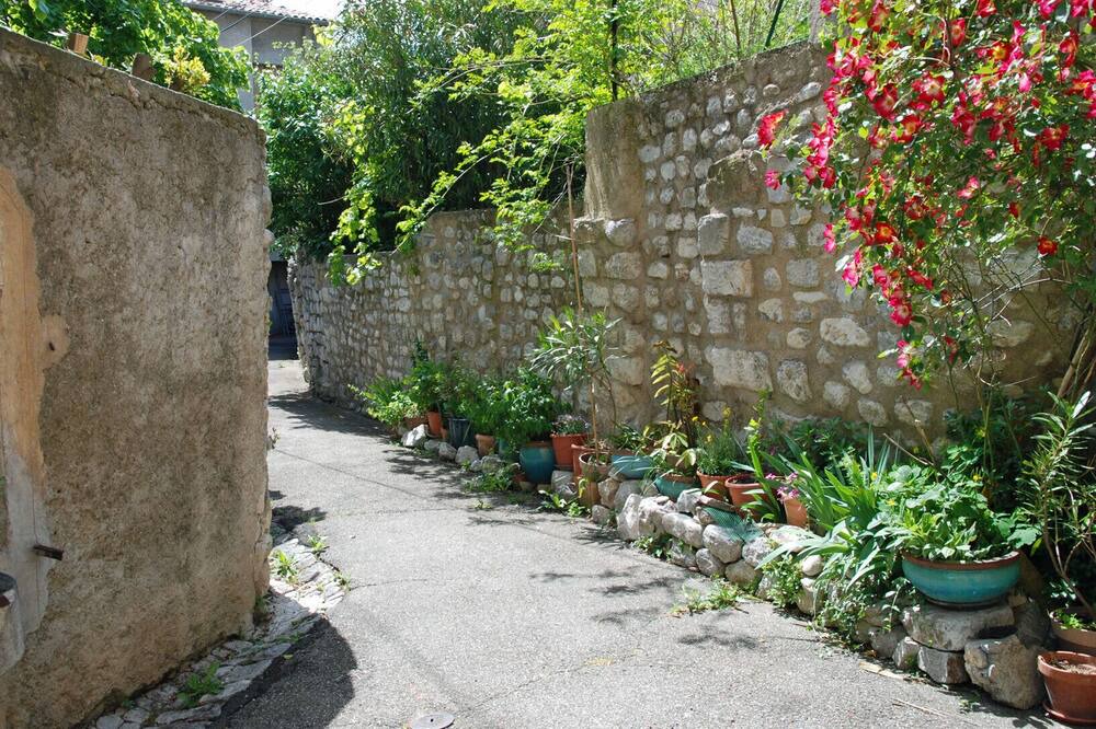 Photo of Others in Buis-les-Baronnies