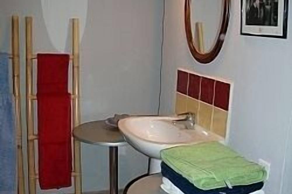 Photo of Bathroom in Bonnieux