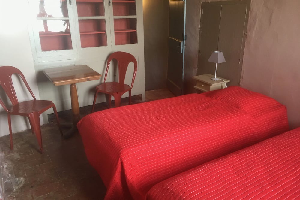 Photo of Bedroom in Bonnieux