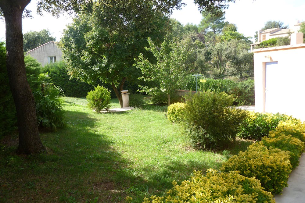 Photo of Outdoor in Sainte-Anastasie-sur-Issole