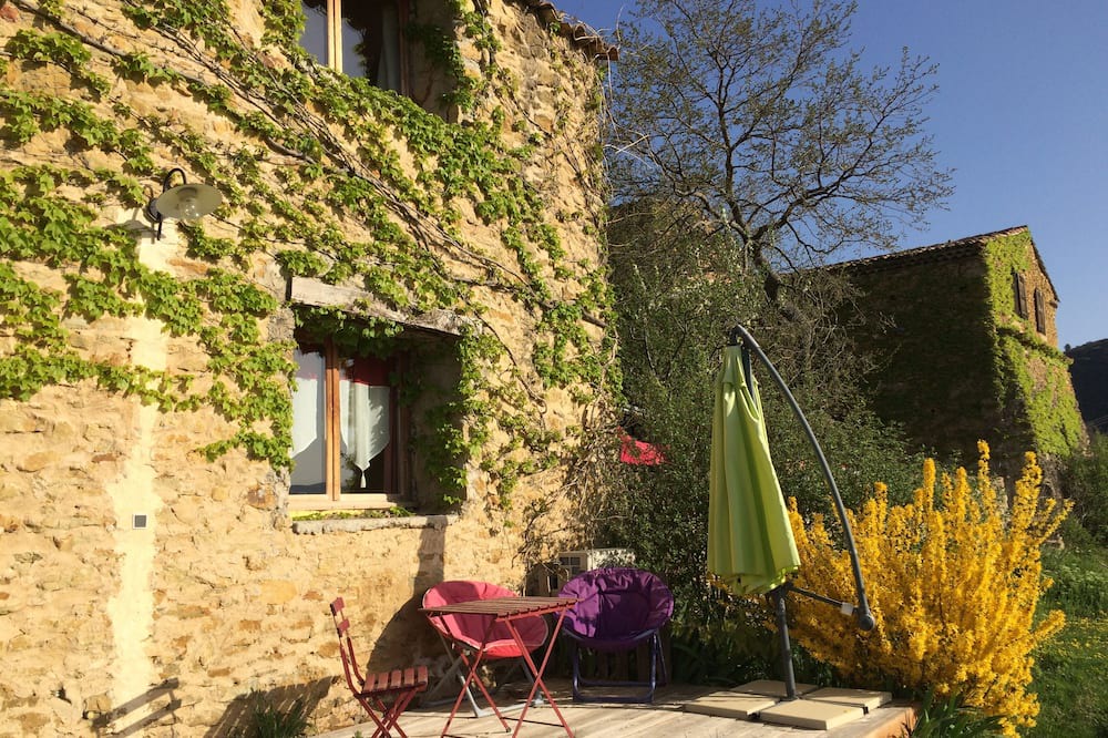Photo of Outdoor in Montfort