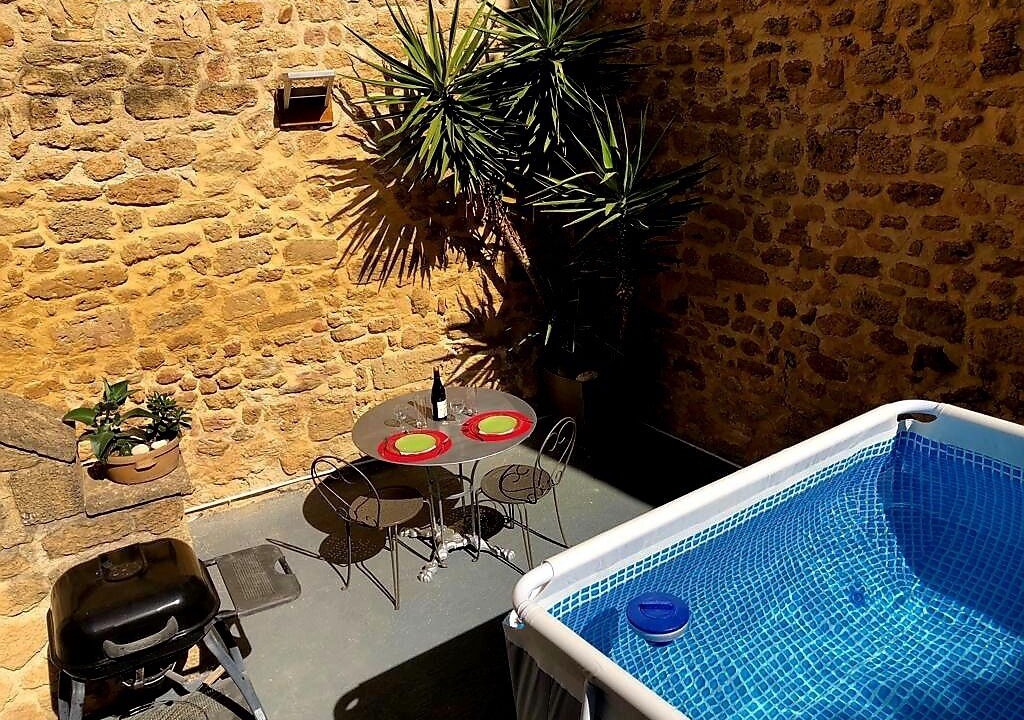 Photo of Outdoor in Miramas le Vieux
