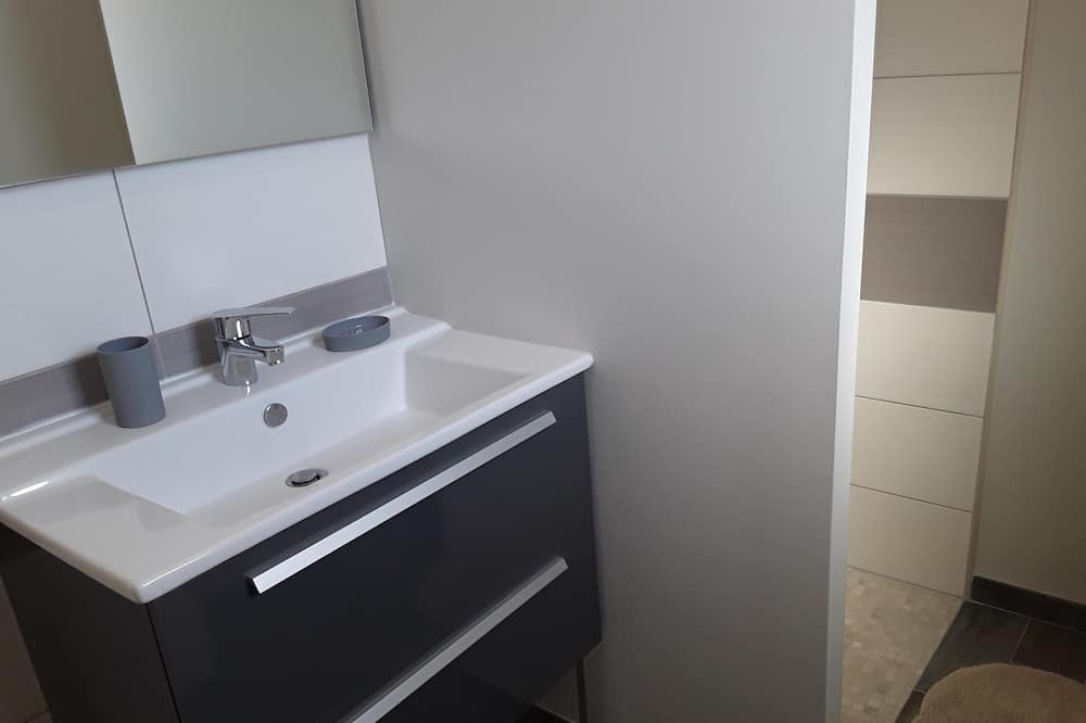 Photo of Bathroom in Cuges-les-Pins