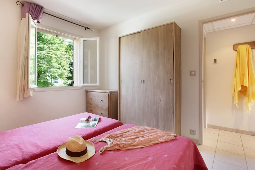Photo of Bedroom in Bonnieux