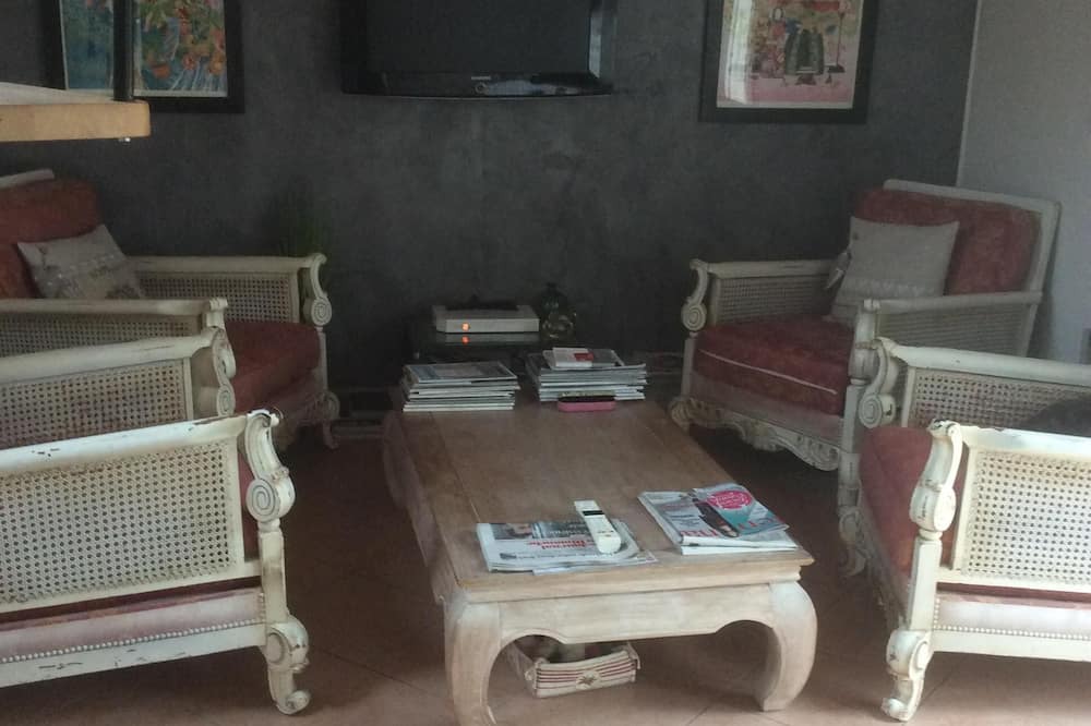 Photo of Livingroom in Morieres-les-Avignon