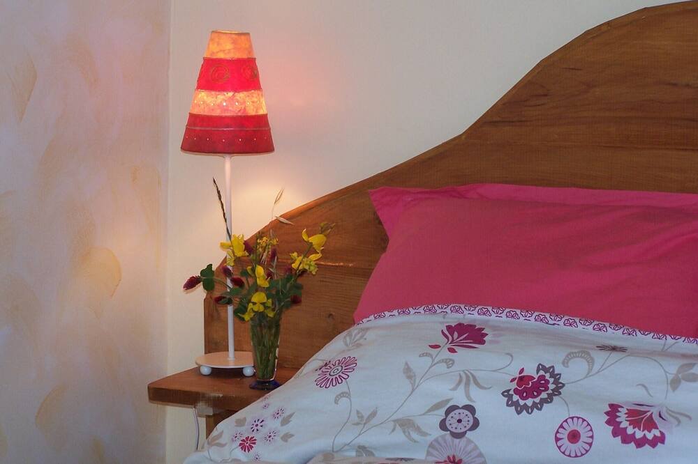 Photo of Bedroom in Montferrat