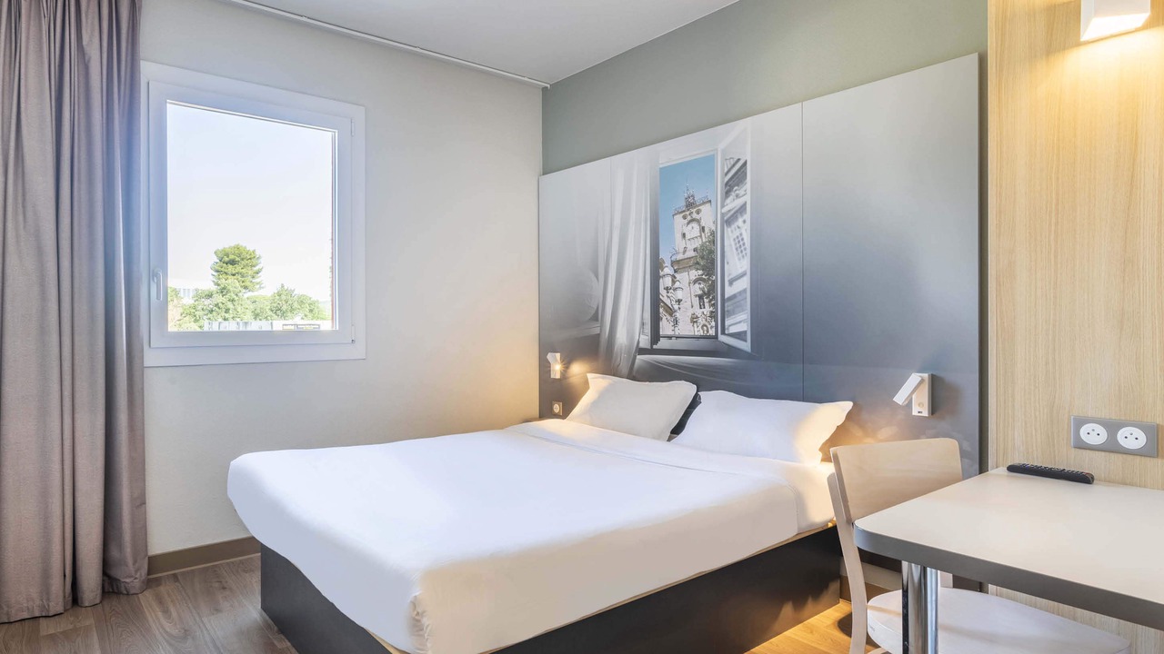 Photo of Bedroom in Venelles