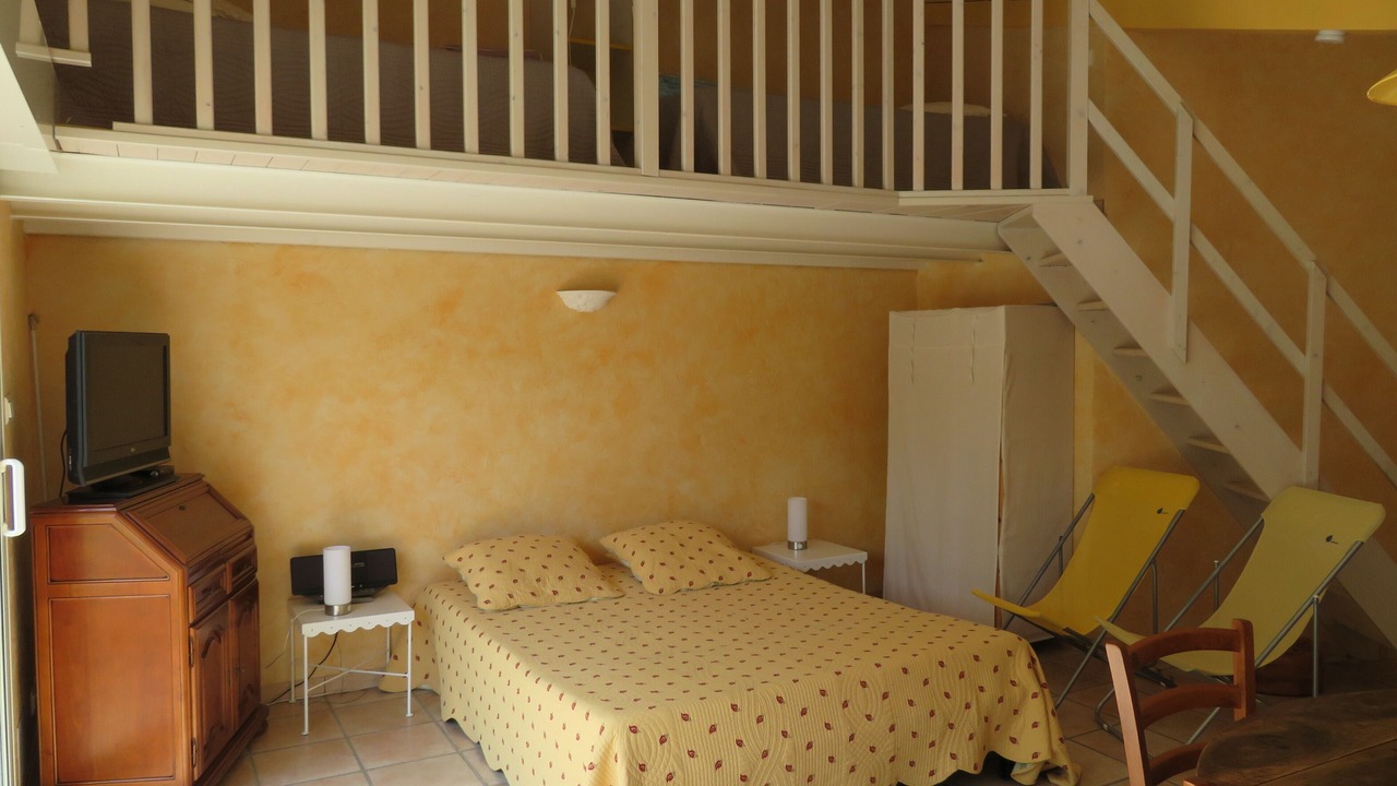 Photo of Bedroom in Maussane-les-Alpilles