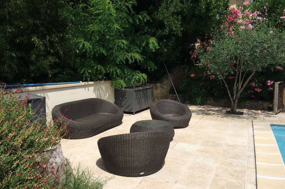 Photo of Patio Balcony in Caderousse