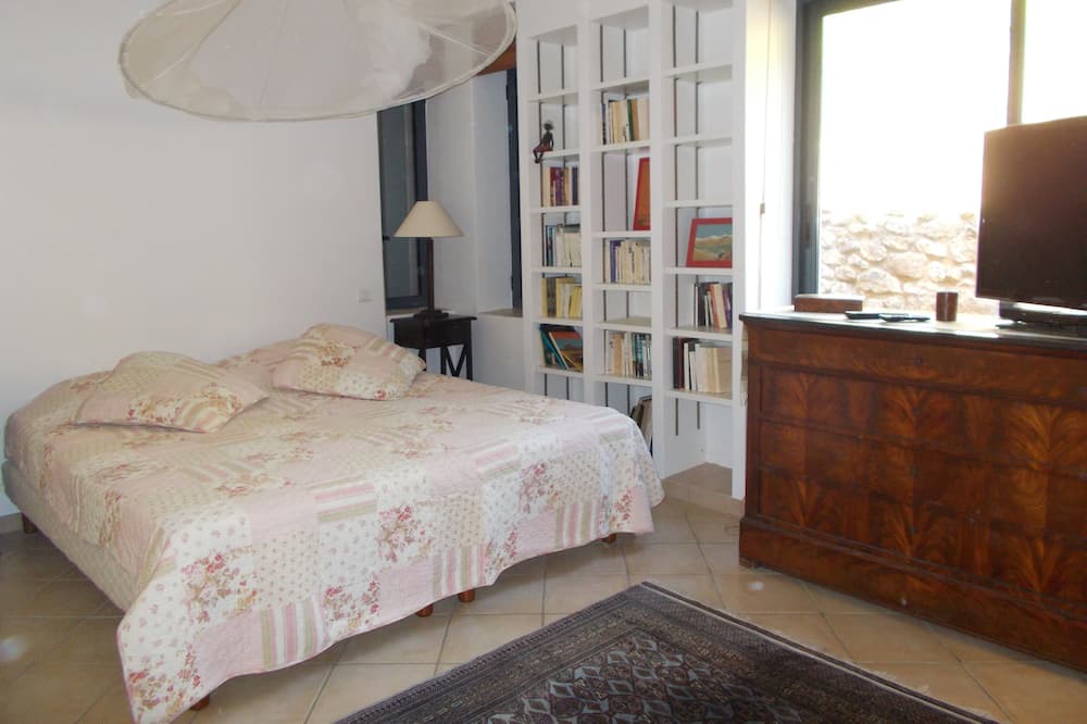 Photo of Bedroom in Le Barroux