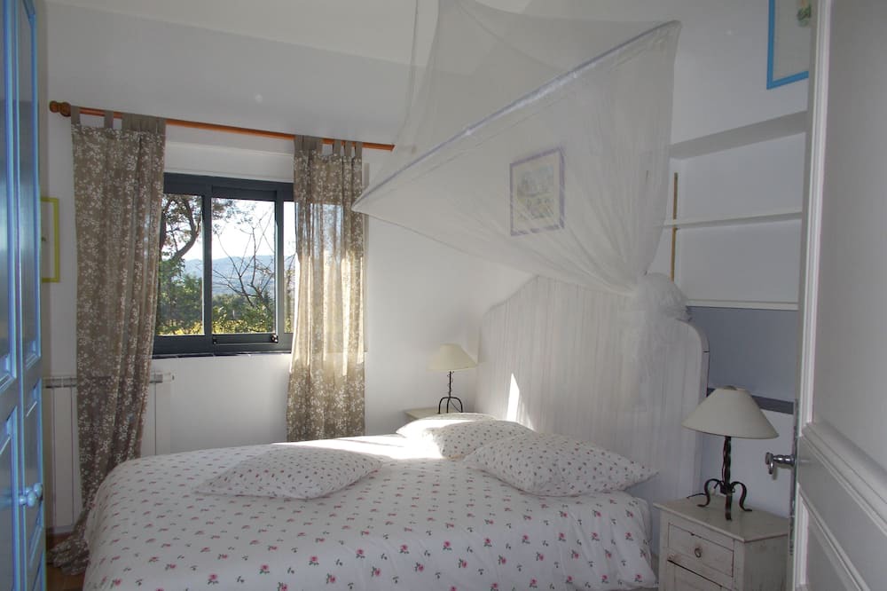 Photo of Bedroom in Le Barroux