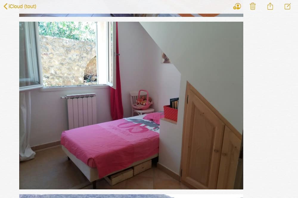 Photo of Bedroom in Le Barroux