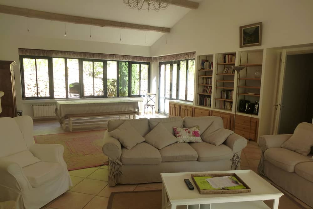 Photo of Livingroom in Le Barroux