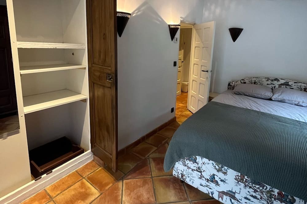 Photo of Bedroom in La Mole