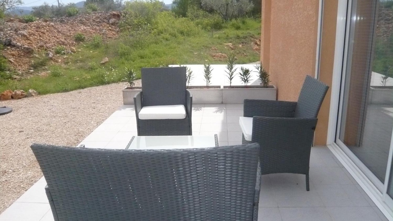 Photo of Patio Balcony in Saint-Maximin-la-Sainte-Baume