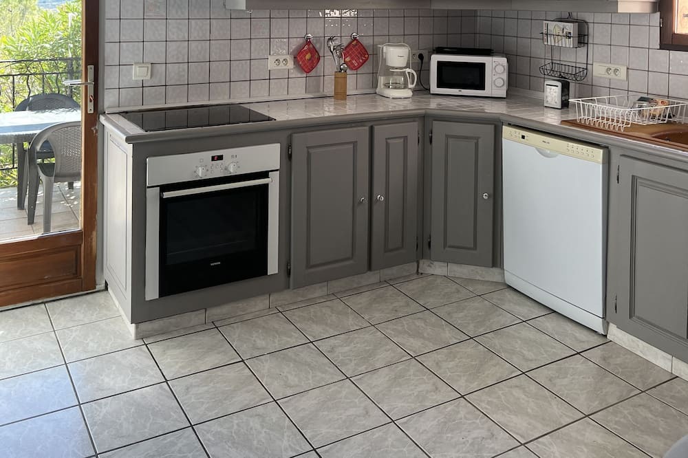 Photo of Kitchen in Montfort-sur-Argens
