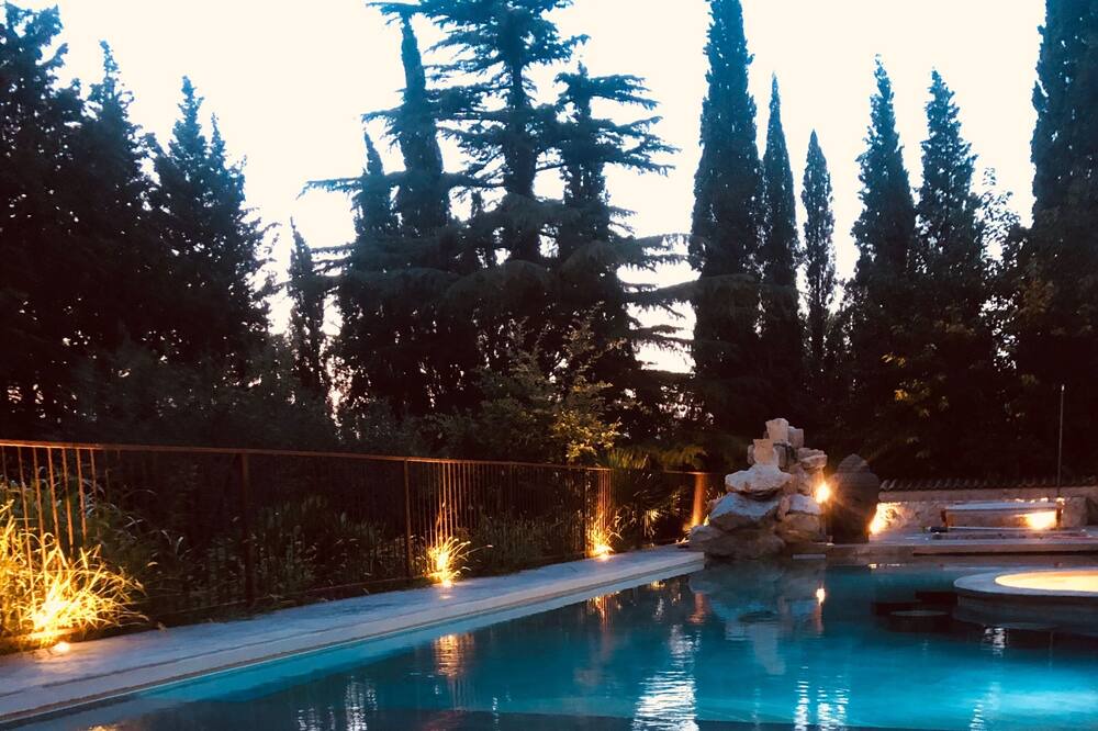 Photo of Outdoor in Sernhac