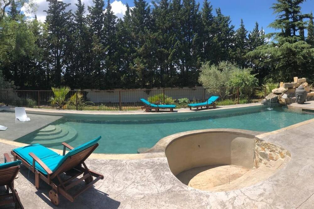 Photo of Outdoor in Sernhac