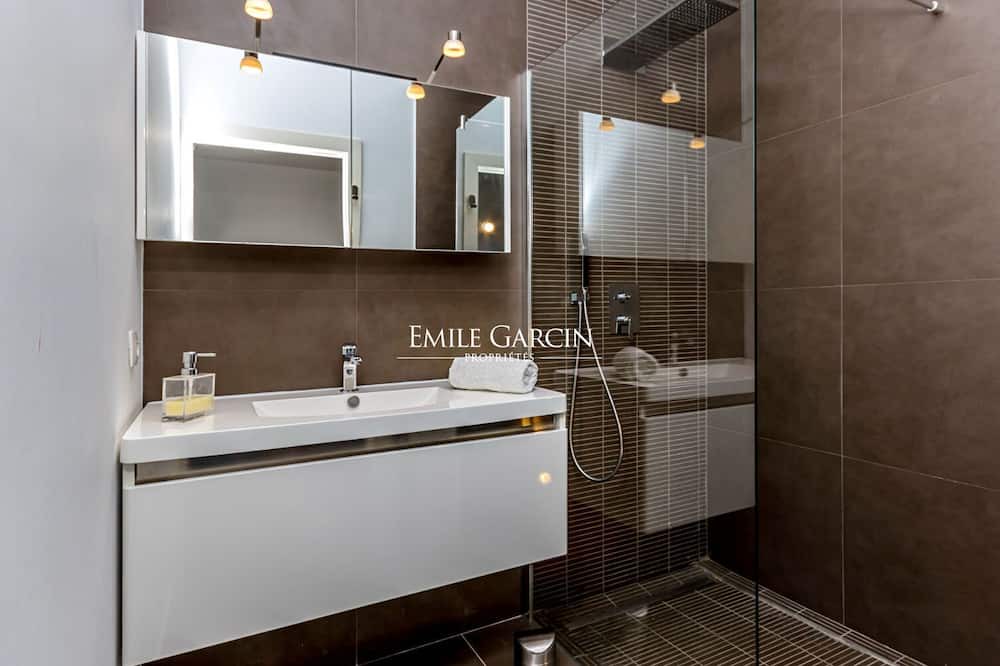 Photo of Bathroom in Aix-en-Provence