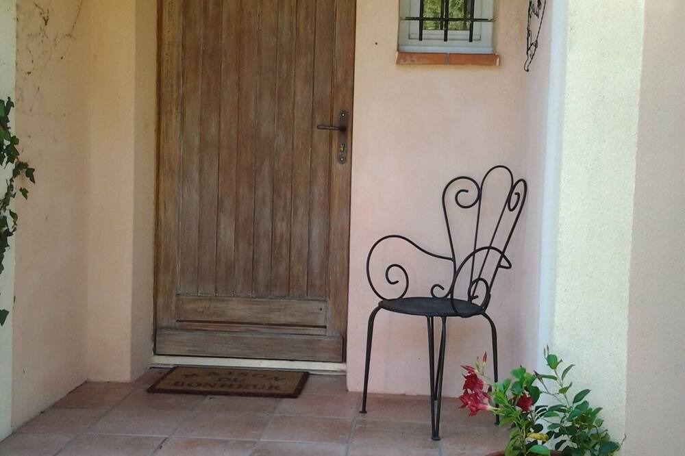 Photo of Outdoor in La Roquebrussanne