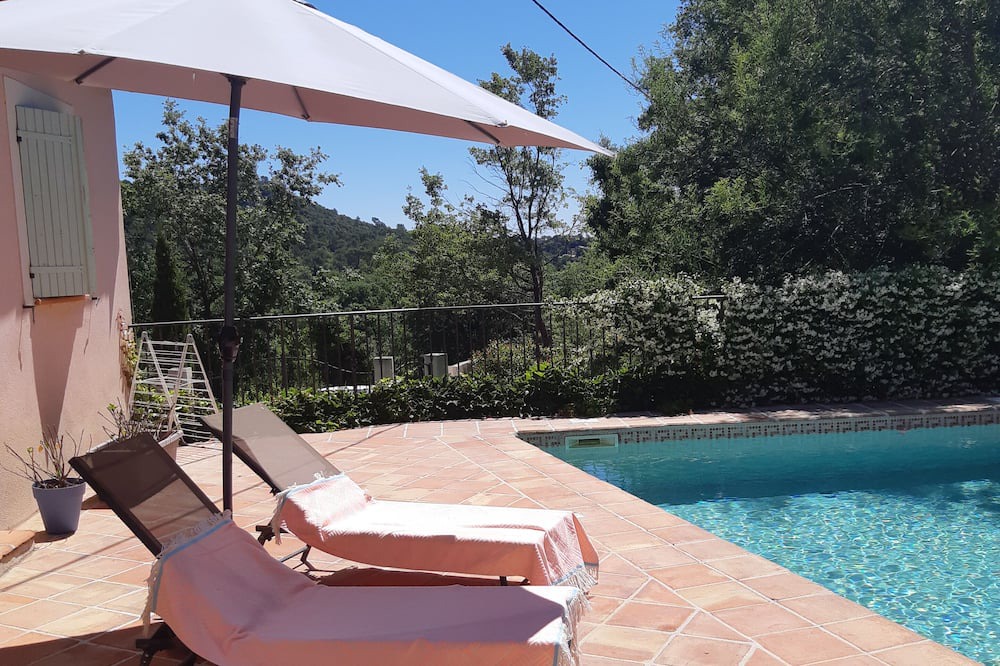 Photo of Outdoor in La Roquebrussanne
