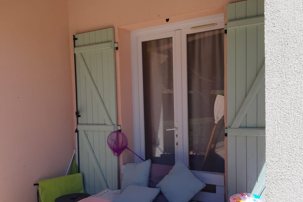 Photo of Bedroom in La Roquebrussanne