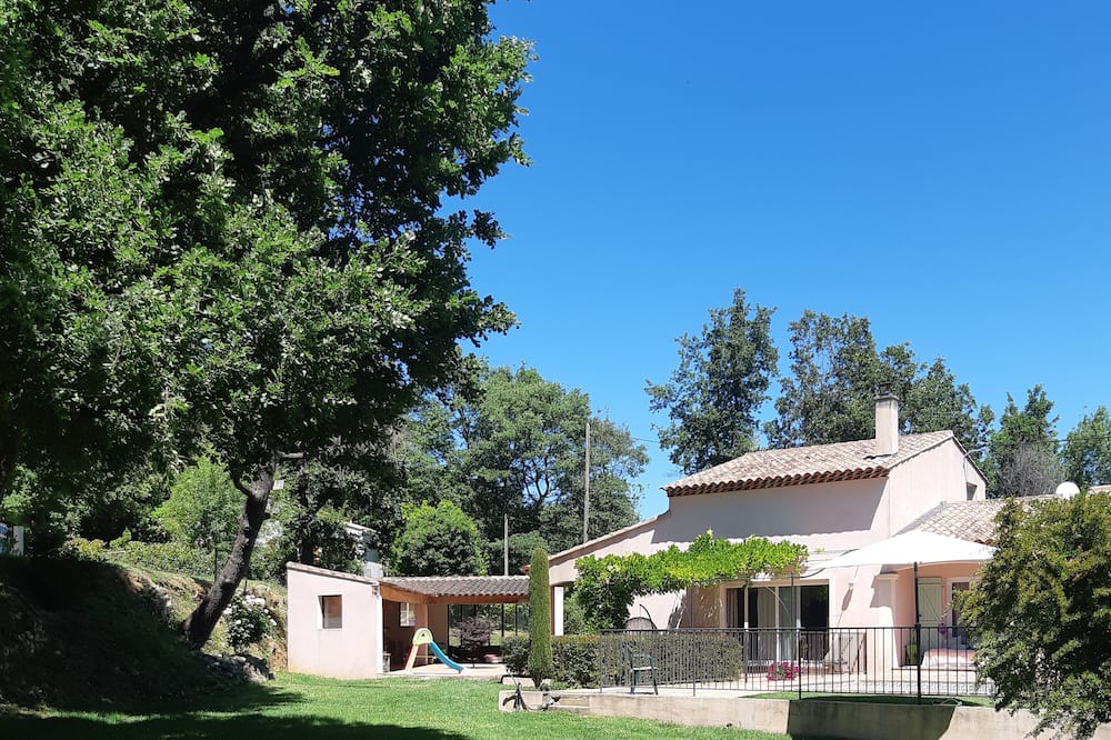 Photo of Outdoor in La Roquebrussanne