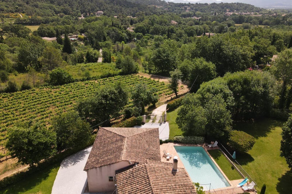 Photo of Outdoor in La Roquebrussanne