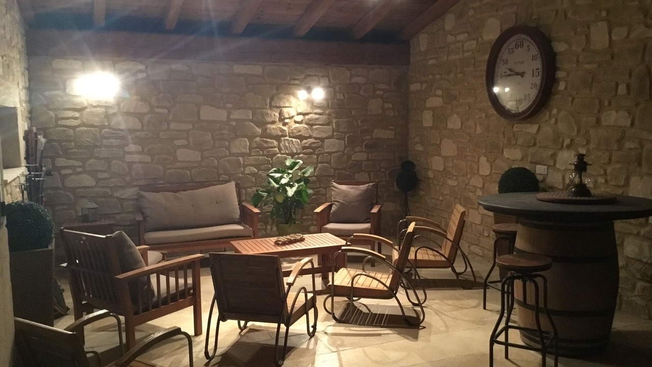 Photo of Patio Balcony in Noves