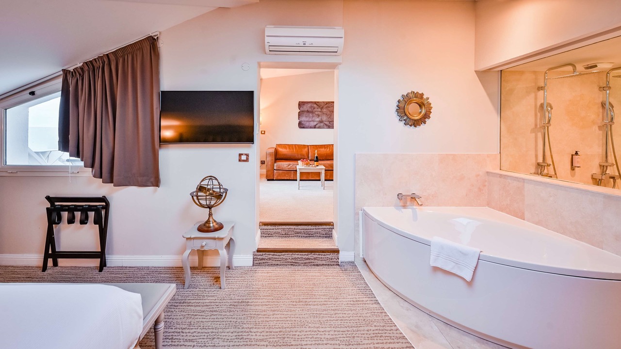 Photo of Bathroom in Les Sablettes