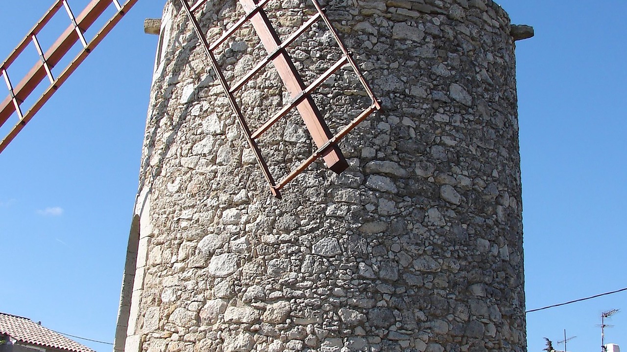 Photo of Others in Saint-Mitre-les-Remparts