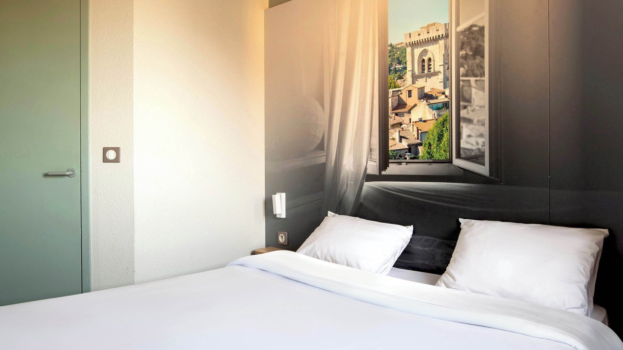 Photo of Bedroom in Saint Tronquet Business Park