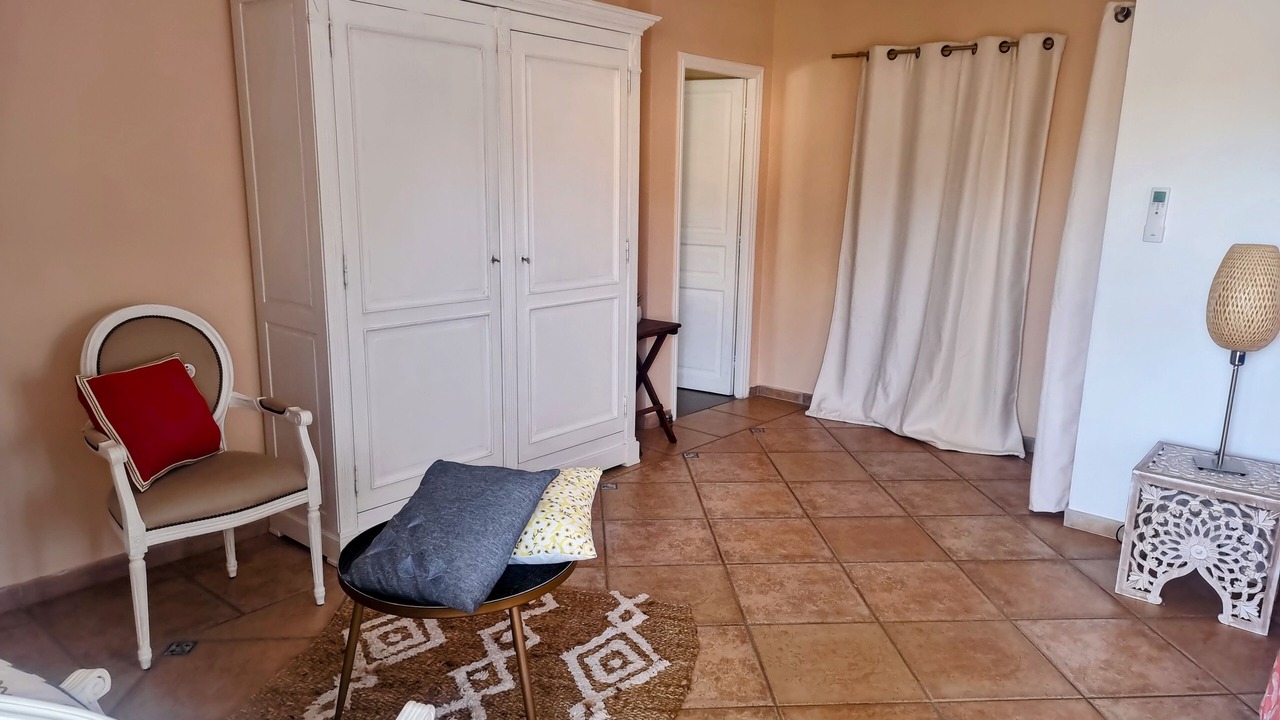 Photo of Bedroom in Sanary-sur-Mer