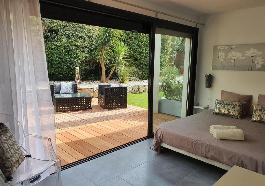 Photo of Bedroom in Sanary-sur-Mer