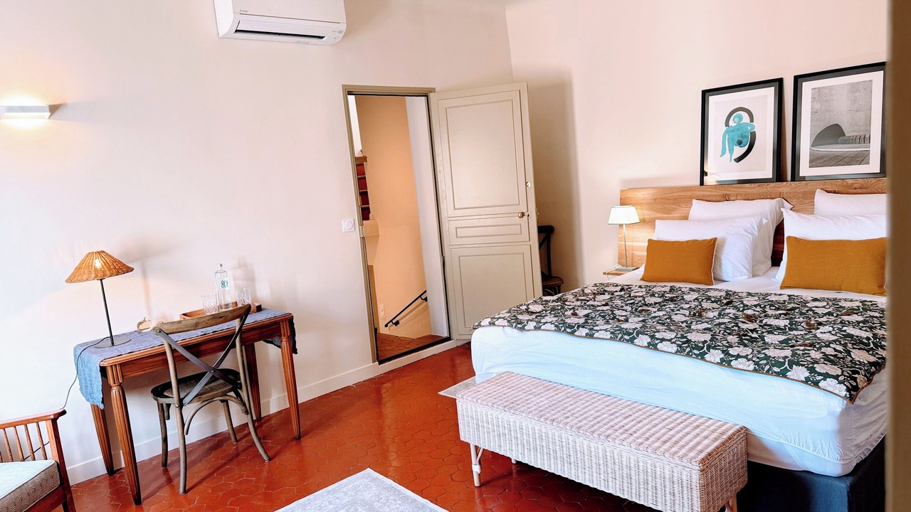 Photo of Bedroom in Ventabren