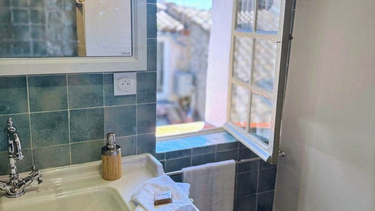 Photo of Bathroom in Ventabren