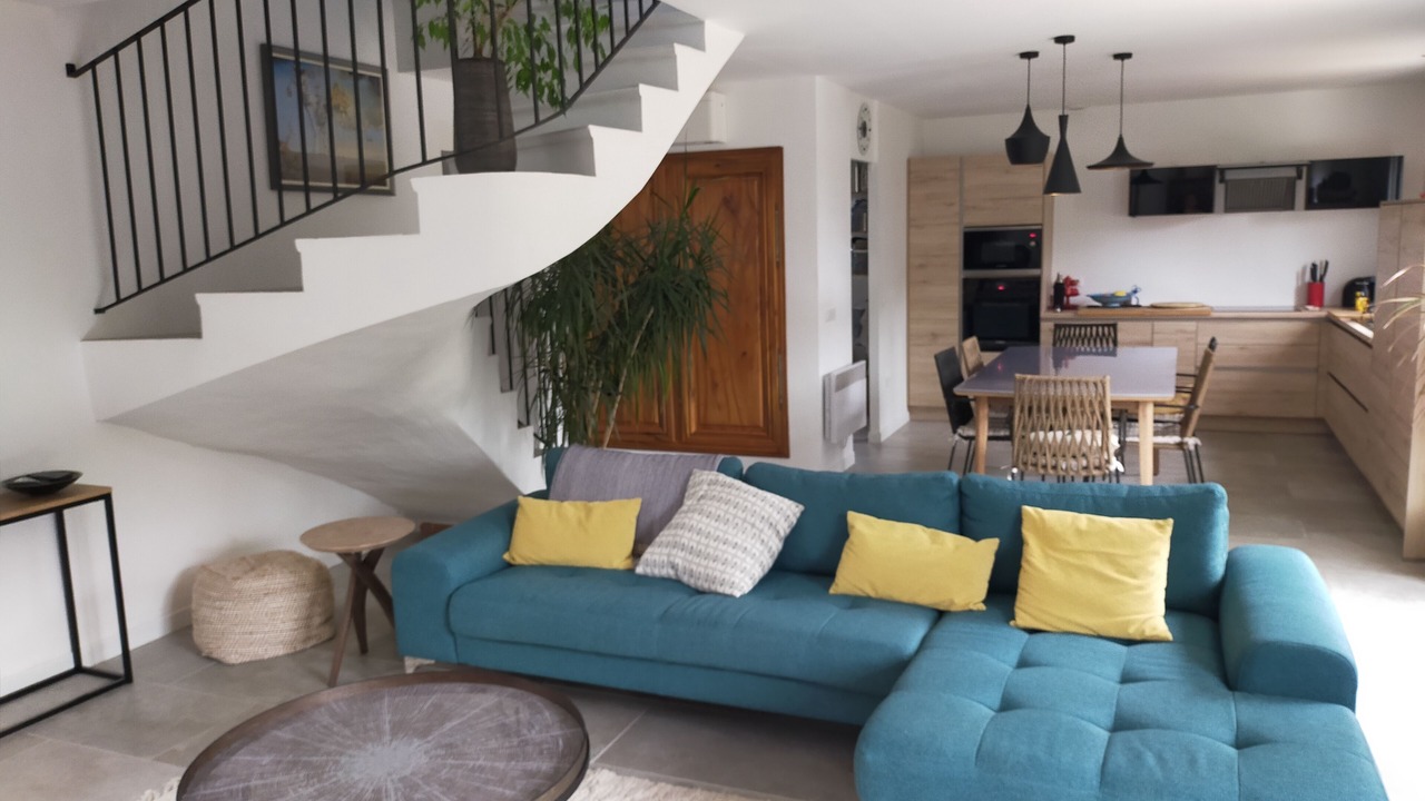 Photo of Livingroom in Jouques